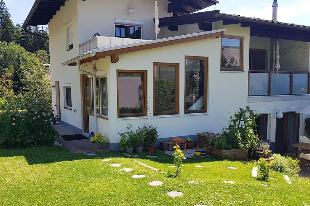 Wohnung Mit Balkon In Velden - Appartment Berge Bytilly Velden am Wörthersee Zewnętrze zdjęcie